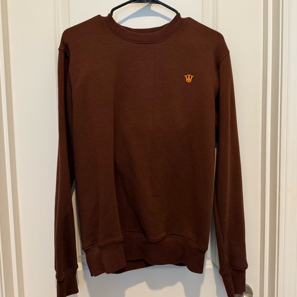 Cozy Crewneck & Shorts Set - Picture 2 of 2